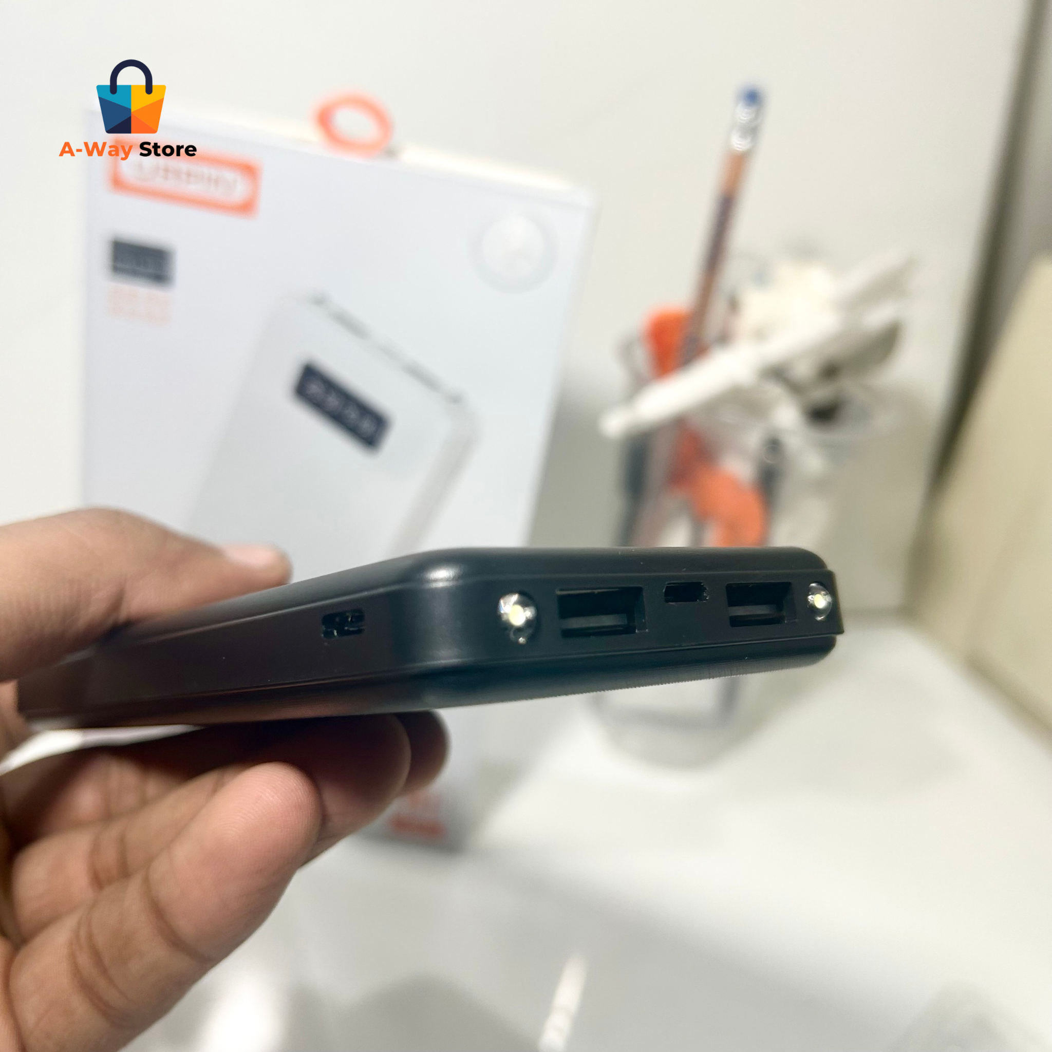 🔋 Urpin Power Bank P-1 | 10000mAh – Sleek Power in Black